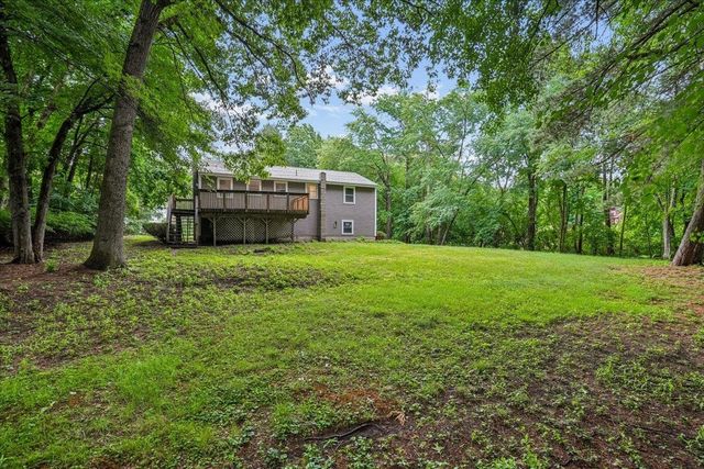 6 Horseshoe Lane, Londonderry, NH 03053
