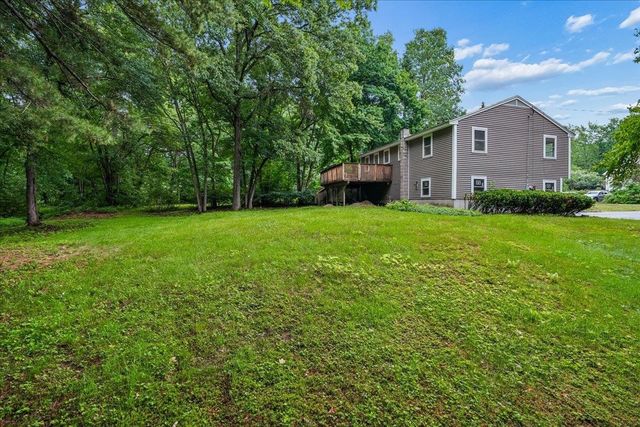 6 Horseshoe Lane, Londonderry, NH 03053
