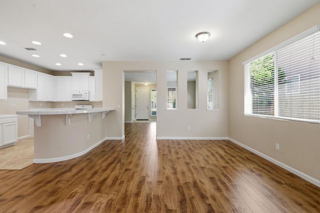 4616 Welera Way, Elk Grove, CA 95757