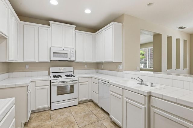 4616 Welera Way, Elk Grove, CA 95757