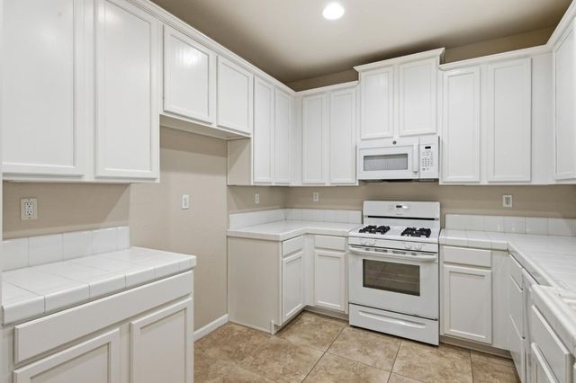 4616 Welera Way, Elk Grove, CA 95757