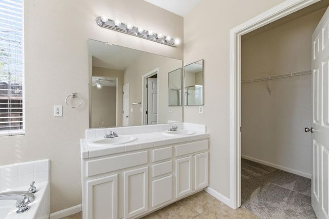 4616 Welera Way, Elk Grove, CA 95757