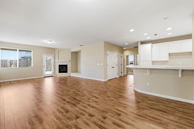 4616 Welera Way, Elk Grove, CA 95757