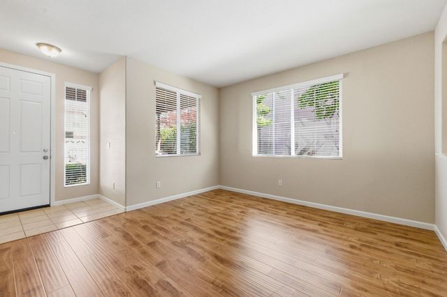 4616 Welera Way, Elk Grove, CA 95757