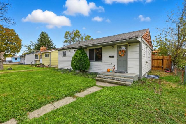2824 E Marshall Ave, Spokane, WA 99207