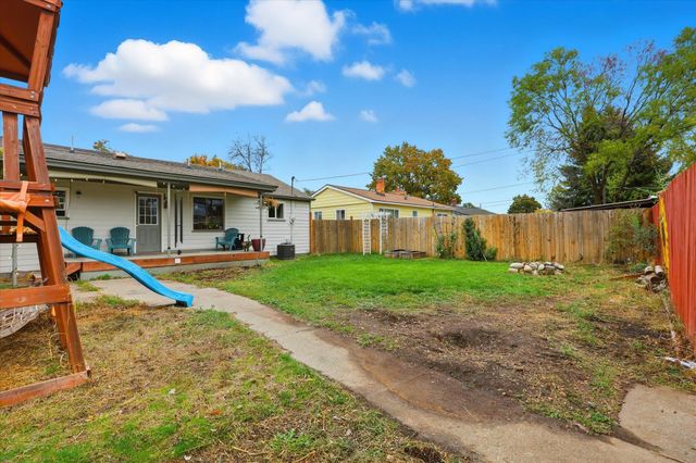 2824 E Marshall Ave, Spokane, WA 99207