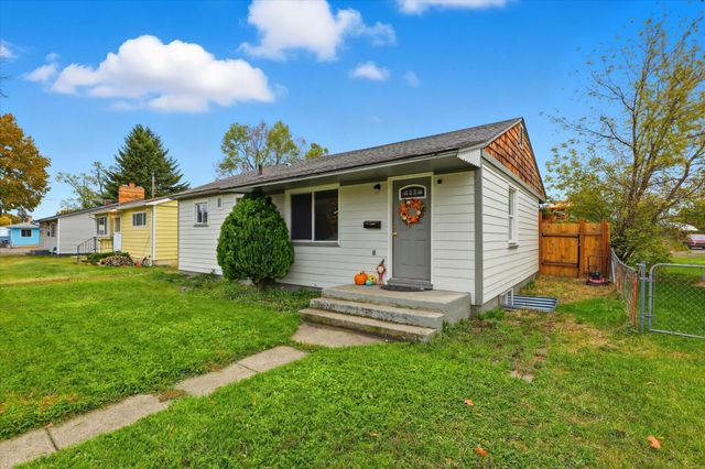 2824 E Marshall Ave, Spokane, WA 99207