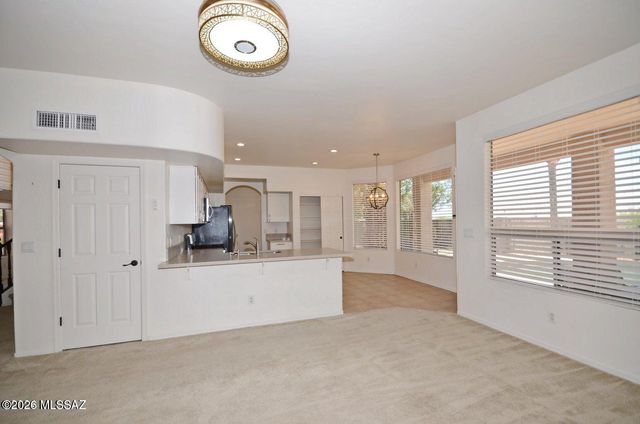 11281 N Chynna Rose Place, Tucson, AZ 85737