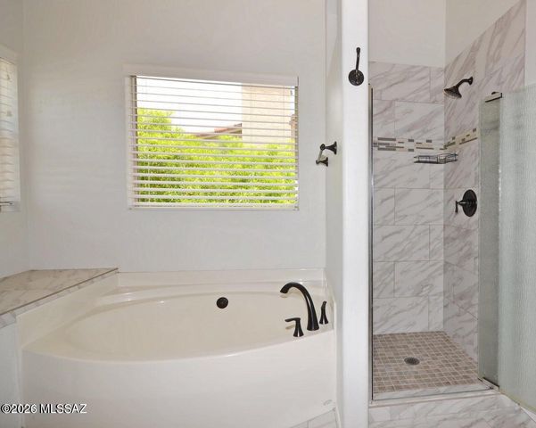 11281 N Chynna Rose Place, Tucson, AZ 85737