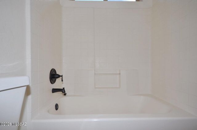 11281 N Chynna Rose Place, Tucson, AZ 85737