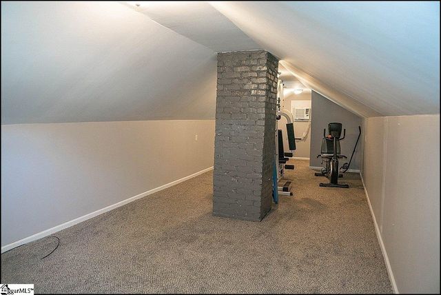 3 21st Street, Greenville, SC 29611