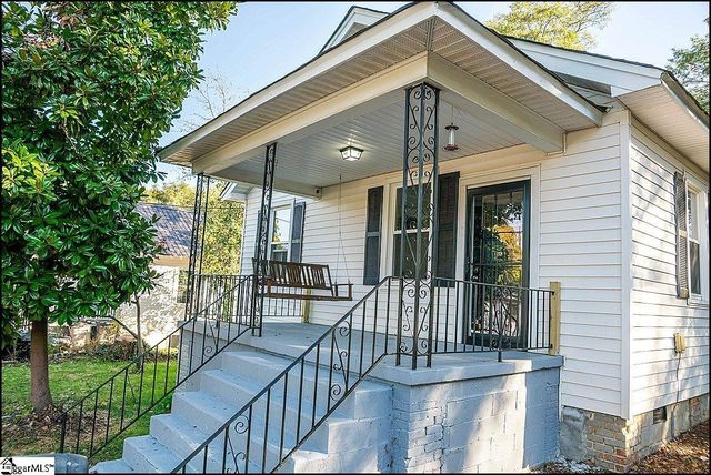 3 21st Street, Greenville, SC 29611