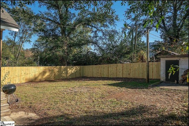 3 21st Street, Greenville, SC 29611