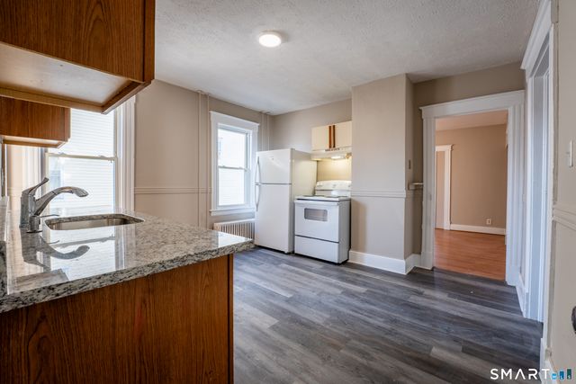 62 James Street, Hartford, CT 06106