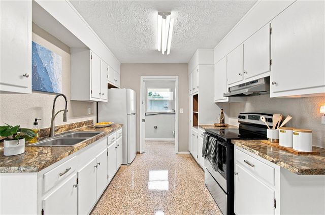 6203 RODGERS AVENUE, Sarasota, FL 34231
