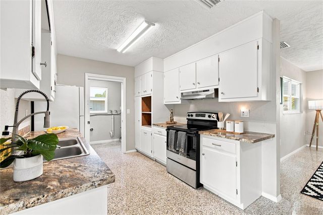 6203 RODGERS AVENUE, Sarasota, FL 34231