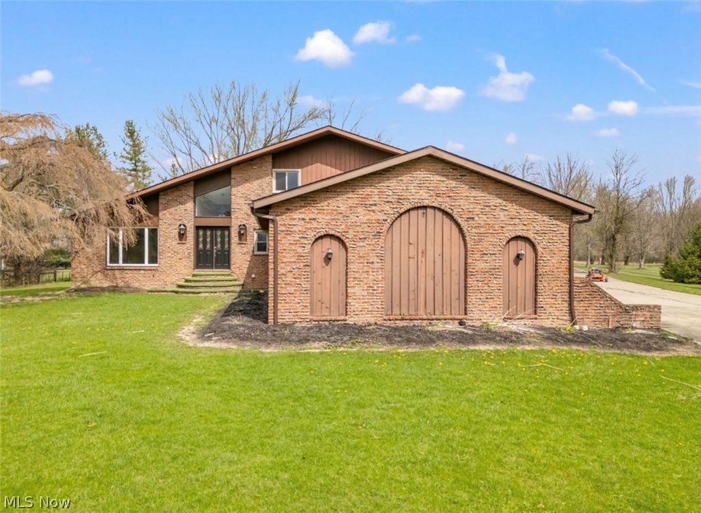 4747 Sharon Copley Road, Medina, OH 44256