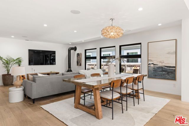 12456 Gilmore Avenue, Los Angeles, CA 90066