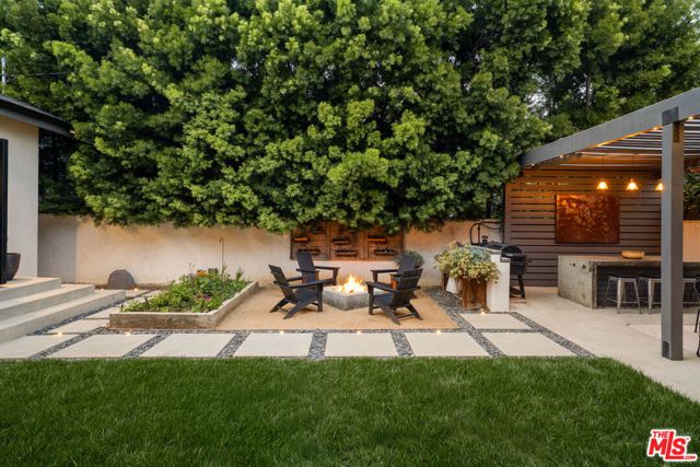 12456 Gilmore Avenue, Los Angeles, CA 90066