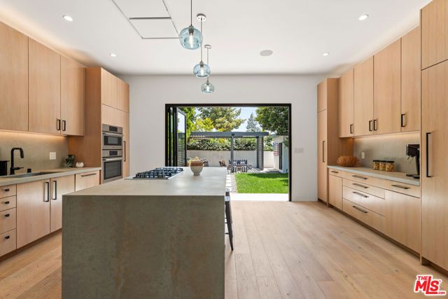 12456 Gilmore Avenue, Los Angeles, CA 90066