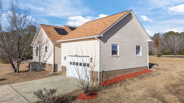 54 Lynn Lane, Selma, NC 27576