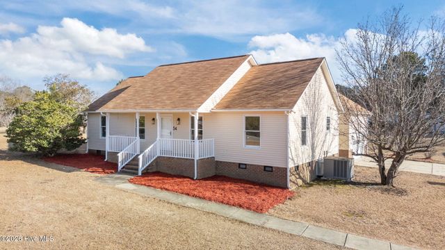 54 Lynn Lane, Selma, NC 27576