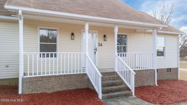54 Lynn Lane, Selma, NC 27576
