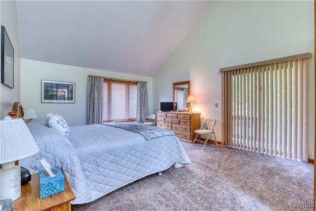 19 Snowpine, Great Valley, NY 14741