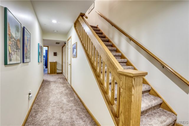 19 Snowpine, Great Valley, NY 14741