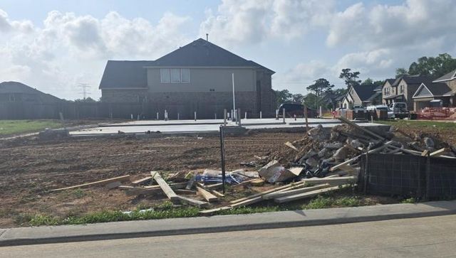 525 Pinot Noir Drive, Alvin, TX 77511