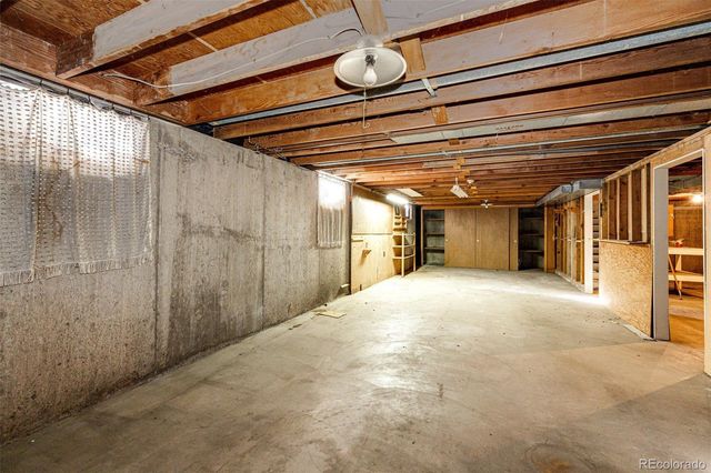 2301 S Saint Paul Street, Denver, CO 80210