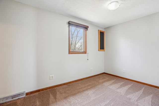 1411 County Road A, New Richmond, WI 54017