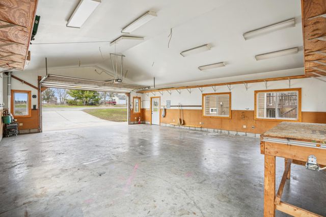 1411 County Road A, New Richmond, WI 54017