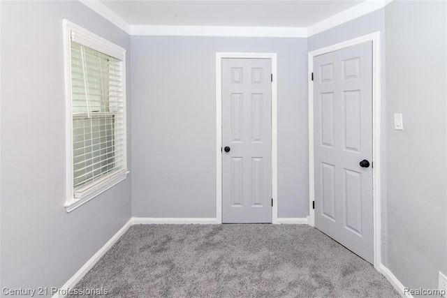 9037 Longacre Street, Detroit, MI 48228