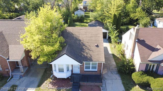 9037 Longacre Street, Detroit, MI 48228