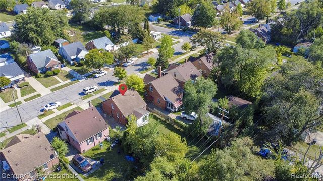 9037 Longacre Street, Detroit, MI 48228