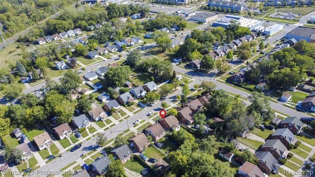 9037 Longacre Street, Detroit, MI 48228