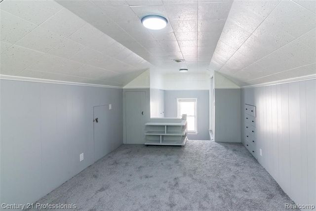 9037 Longacre Street, Detroit, MI 48228