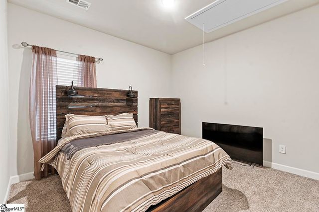 130 Firehole Road, Gray Court, SC 29645