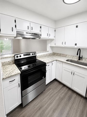 1717-1717 NE 2ND STREET, Ocala, FL 34470
