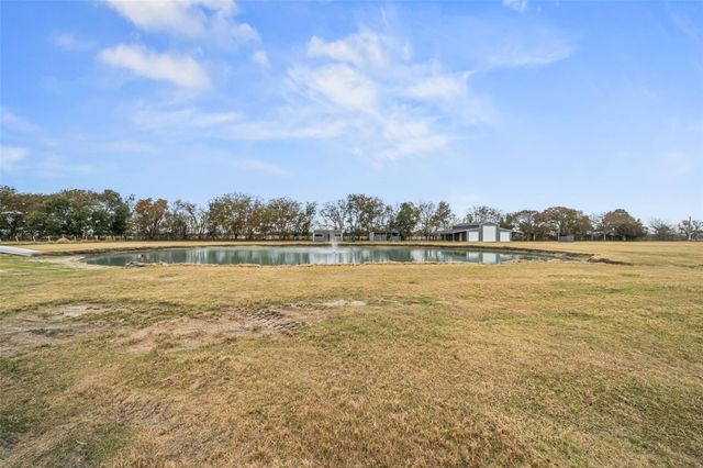10630 Padon Road, Needville, TX 77461