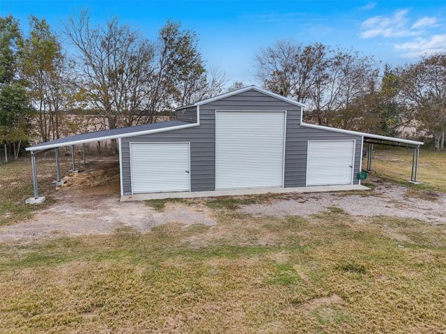 10630 Padon Road, Needville, TX 77461