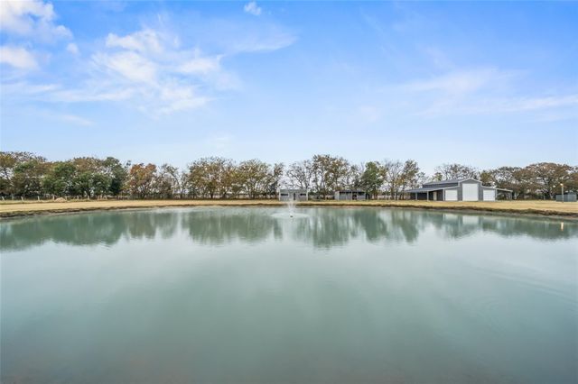 10630 Padon Road, Needville, TX 77461