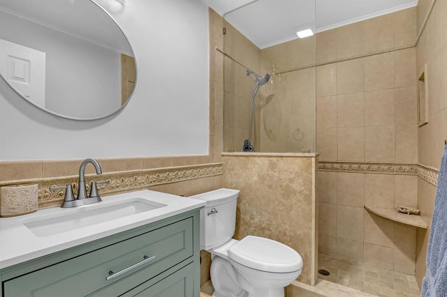 561 Anchorage Drive, North Palm Beach, FL 33408