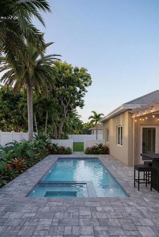561 Anchorage Drive, North Palm Beach, FL 33408