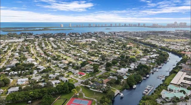 561 Anchorage Drive, North Palm Beach, FL 33408