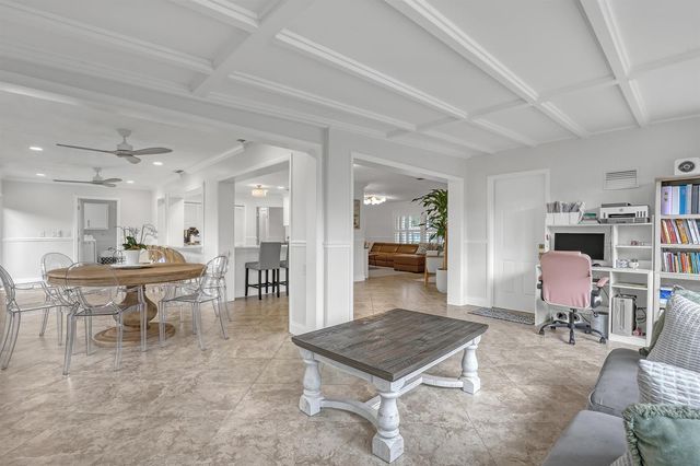 561 Anchorage Drive, North Palm Beach, FL 33408
