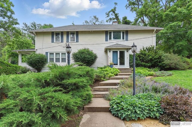 11414 N 76 Plaza, Omaha, NE 68122