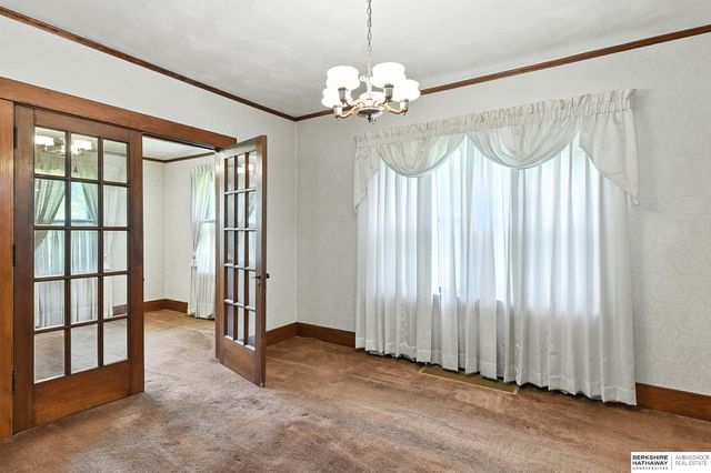 11414 N 76 Plaza, Omaha, NE 68122