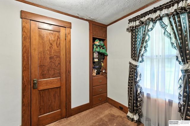 11414 N 76 Plaza, Omaha, NE 68122